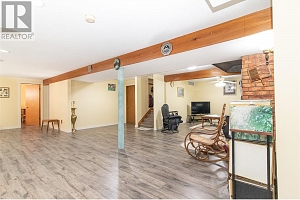 460 Dougall Road S - Photo 24