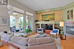 2093 Capistrano Drive - Photo 10