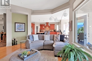 2093 Capistrano Drive - Photo 7