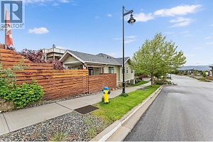 5090 Twinflower Crescent - Photo 39