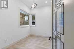 8932 Tavistock Road - Photo 44