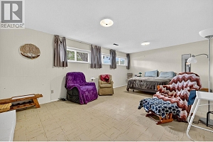 1498 Lombardy Square - Photo 22