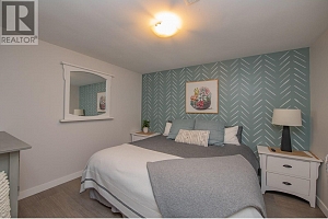 1890 Grandview Avenue - Photo 26