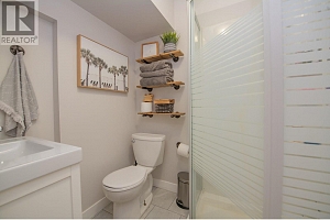 1890 Grandview Avenue - Photo 27