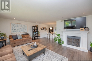 1890 Grandview Avenue - Photo 3