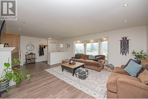 1890 Grandview Avenue - Photo 4