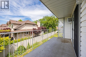 840 Lanfranco Road - Photo 33
