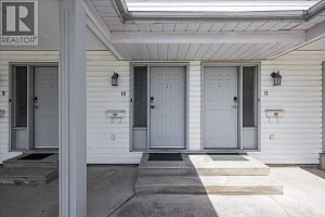 840 Lanfranco Road - Photo 37