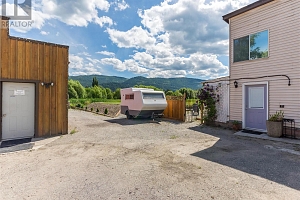 6342 6 Highway - Photo 24