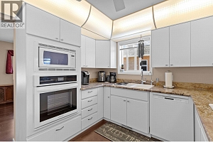 3786 Inglis Place - Photo 13