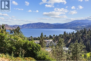 3786 Inglis Place - Photo 2