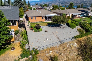 3786 Inglis Place - Photo 46