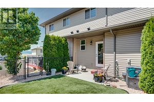 933 Mt Robson Place Unit# 3 - Photo 28