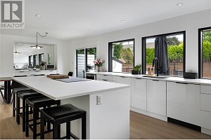 4265 Lakeshore Road - Photo 4