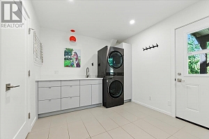 8280 Rogers Road - Photo 25