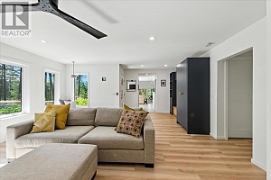 8280 Rogers Road - Photo 7