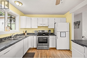 3530 Chives Place - Photo 13