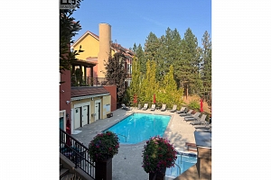 1795 Country Club Drive Unit# 229 - Photo 32