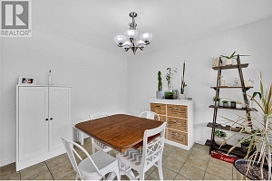 982 Paret Crescent - Photo 14