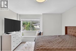 982 Paret Crescent - Photo 22