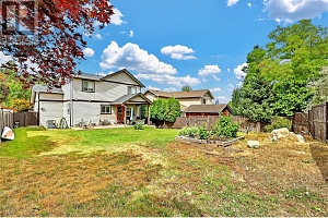 982 Paret Crescent - Photo 43