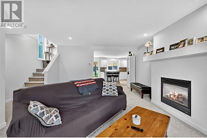 982 Paret Crescent - Photo 5