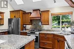 1682 Larkridge Court - Photo 16