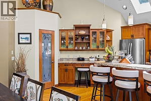 1682 Larkridge Court - Photo 9