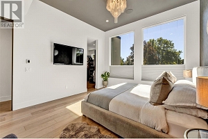 364 Christleton Avenue - Photo 41