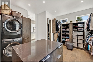364 Christleton Avenue - Photo 45
