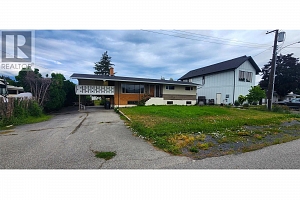 1750 CHAMBERLAIN Road - Photo 2