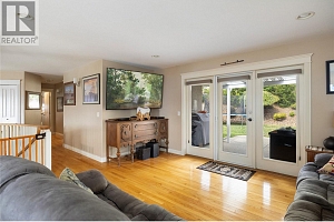 685 Mt York Drive - Photo 16