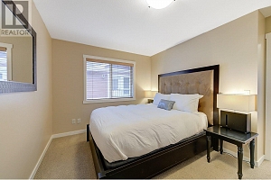 6823 Madrid Way - Photo 10