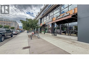 3030 Pandosy Street - Photo 35