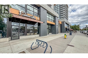 3030 Pandosy Street - Photo 36