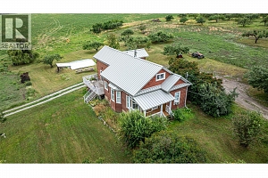 4377 Hallam Road - Photo 5