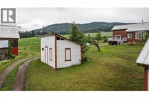 4377 Hallam Road - Photo 51