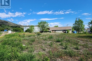 4600 4604 34 Street - Photo 2