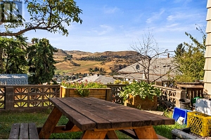 3927 16 Avenue - Photo 41