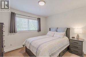 4810 Gordon Drive - Photo 17