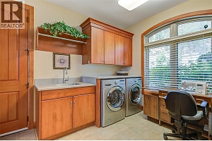 2513 Casa Palmero Drive - Photo 32