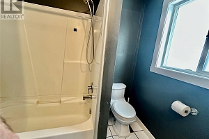 475 Hollywood Road S - Photo 15