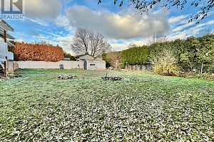 475 Hollywood Road S - Photo 30