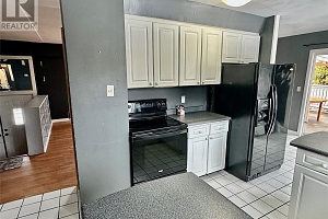 475 Hollywood Road S - Photo 6