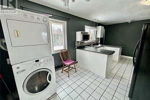 475 Hollywood Road S - Photo 8