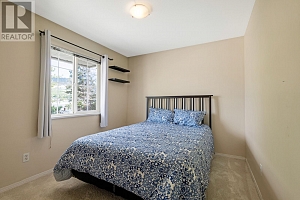 142 Prior Road S - Photo 13