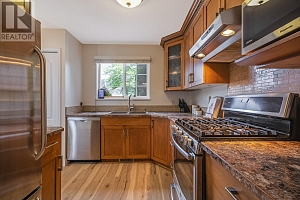 142 Prior Road S - Photo 3