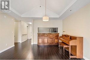 1045 Sutherland Avenue N Unit# 323 - Photo 4
