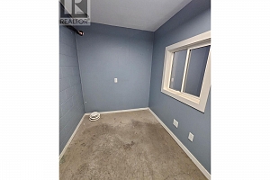 740 Waddington Drive Unit# 2 - Photo 12