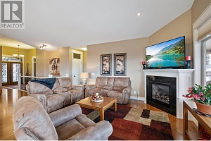 1297 Tanemura Crescent - Photo 11